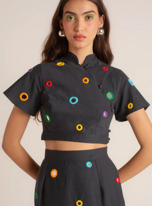 TOP MANDARIM CONSTELAÇÃO CAJU LONDON (P) R$170